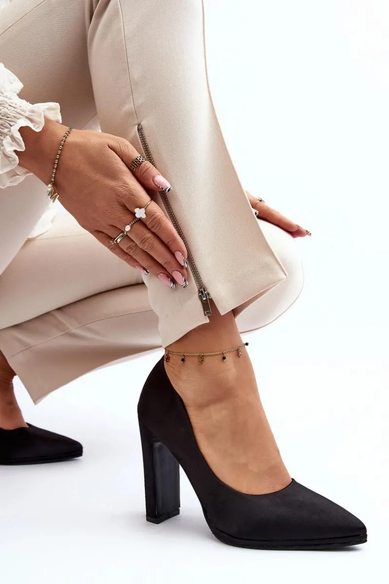 Sale Boto Czółenka Na Słupku Czarne Piatti