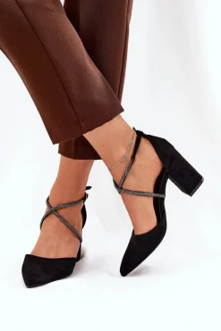 Online Boto Czółenka Ze Szpiczastymi Noskami I Zdobionymi Paseczkami Na Słupku Czarne Verithas