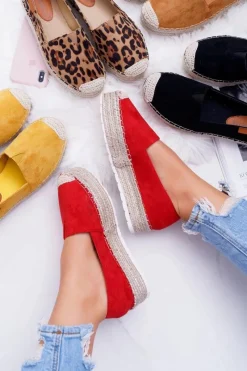 Czarne Espadryle>Boto Czerwone Wsuwane Zamszowe Espadryle Mariako