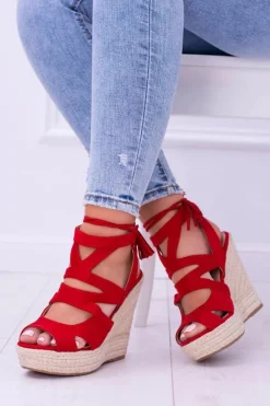 Discount Boto Czerwone Zamszowe Sandały Na Koturnie Nowelio