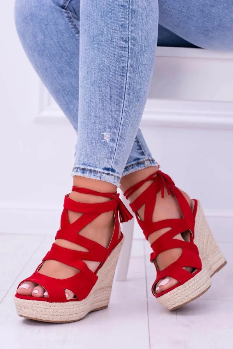 Discount Boto Czerwone Zamszowe Sandały Na Koturnie Nowelio