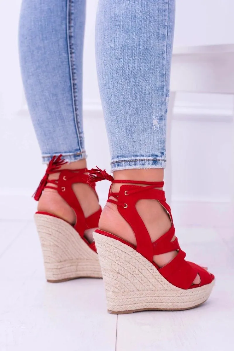 Discount Boto Czerwone Zamszowe Sandały Na Koturnie Nowelio