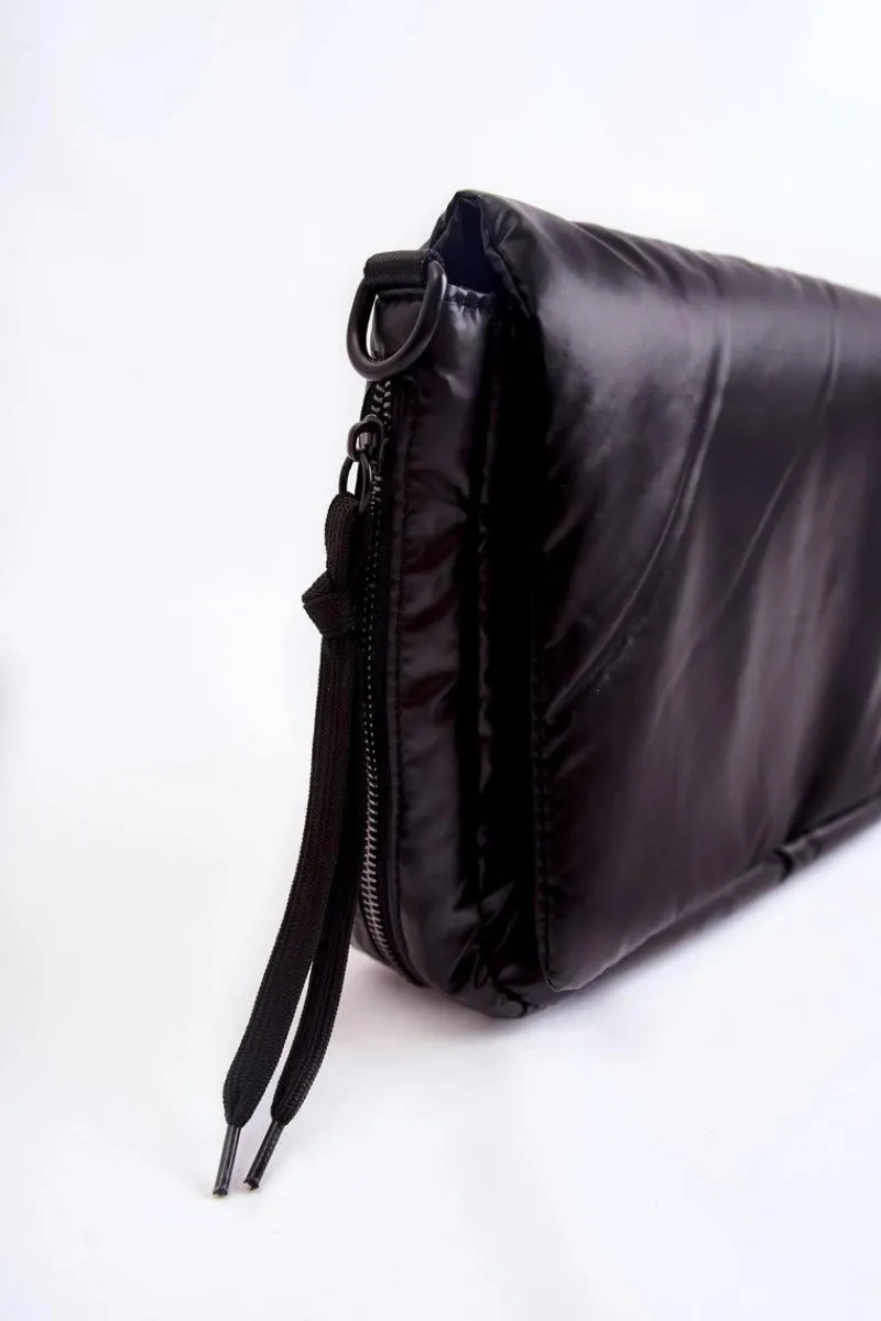 Torby Sportowe|Torebki Klasyczne>Big Star Shoes Damska Torebka Listonoszka Big Star KK574015 Czarna