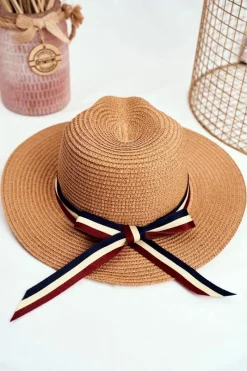 Outlet Damski Kapelusz Panama 100% Papier Camel Wstążka Złota Mucha Okrycia Głowy