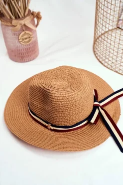 Outlet Damski Kapelusz Panama 100% Papier Camel Wstążka Złota Mucha Okrycia Głowy