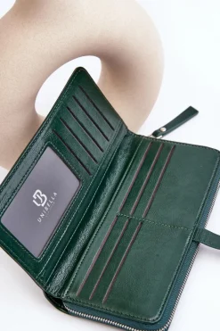 Portfele>Boto Damski Lakierowany Portfel Na Magnes Ciemnozielony Bielia