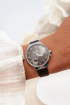 Discount Damski Zegarek Na Eko Skórzanym Pasku Czarny E62013L Zegarki