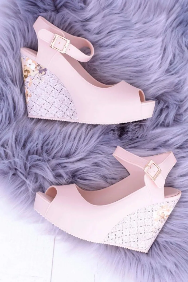 Online Damskie Beżowe Sandały Na Koturnie Nemesis Damskie Sandały Gumowe|Sandały Na Koturnie