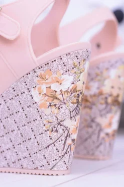 Online Damskie Beżowe Sandały Na Koturnie Nemesis Damskie Sandały Gumowe|Sandały Na Koturnie