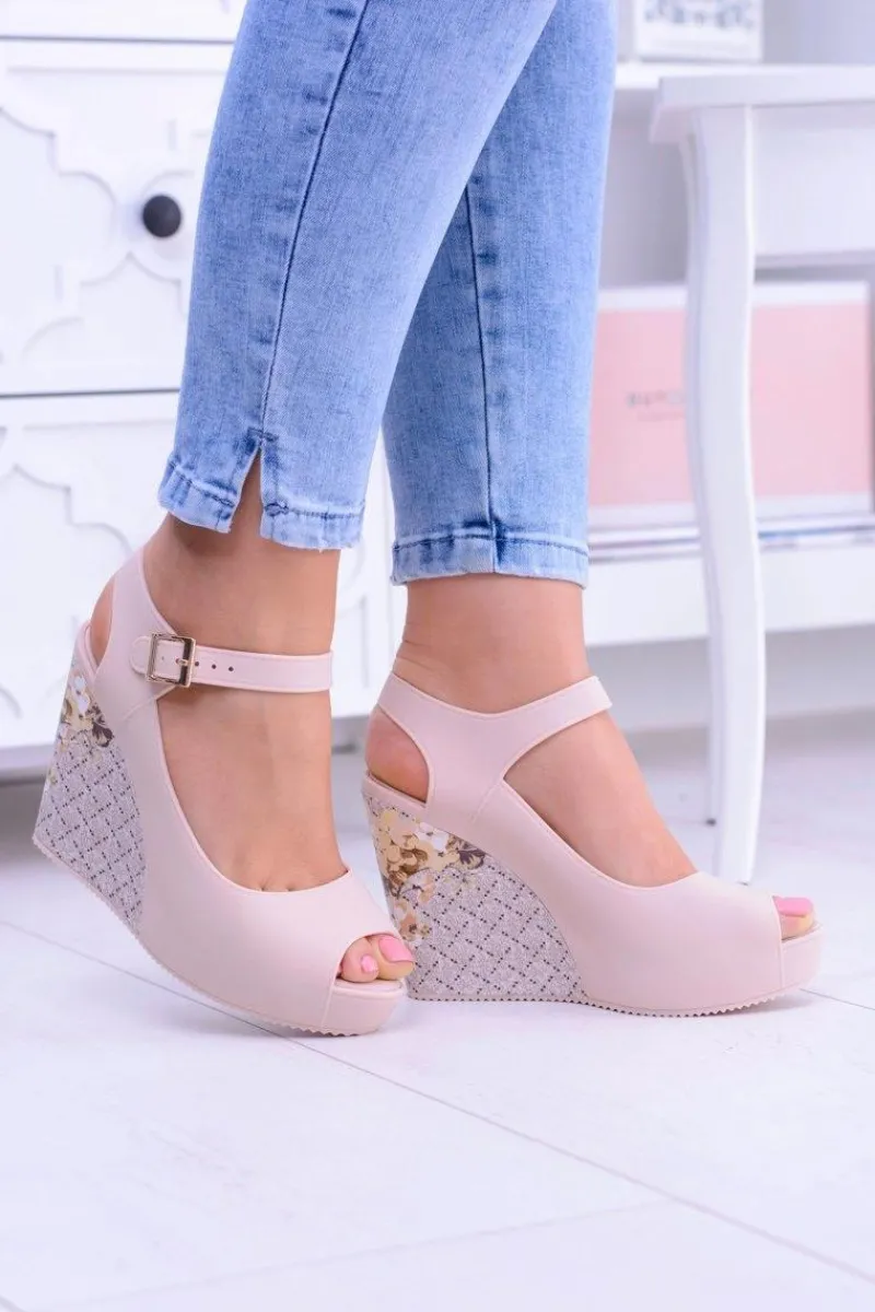 Online Damskie Beżowe Sandały Na Koturnie Nemesis Damskie Sandały Gumowe|Sandały Na Koturnie