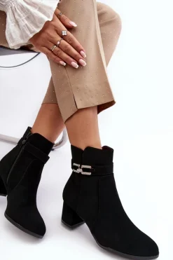 Botki Na Słupku|Czarne Botki><noscript><img width=