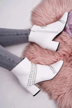 Damskie Botki Na Słupku W Szpic Z Nitami Białe Primma Damskie Botki Na Słupku|Botki Zimowe Damskie