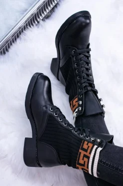 Botki Sznurowane|Botki Płaskie><noscript><img width=