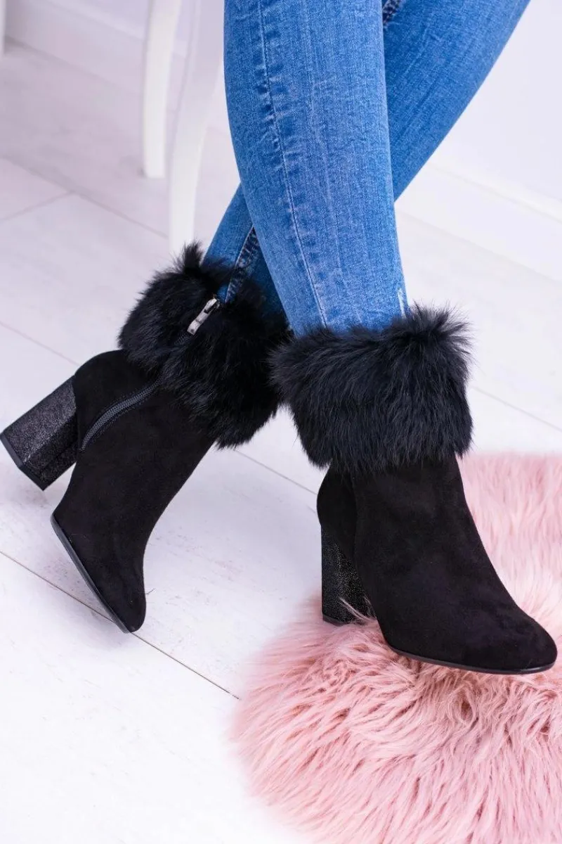 Botki Na Słupku|Botki Na Obcasie>Laura Messi Damskie Czarne Zamszowe Botki Z Futrem 1689