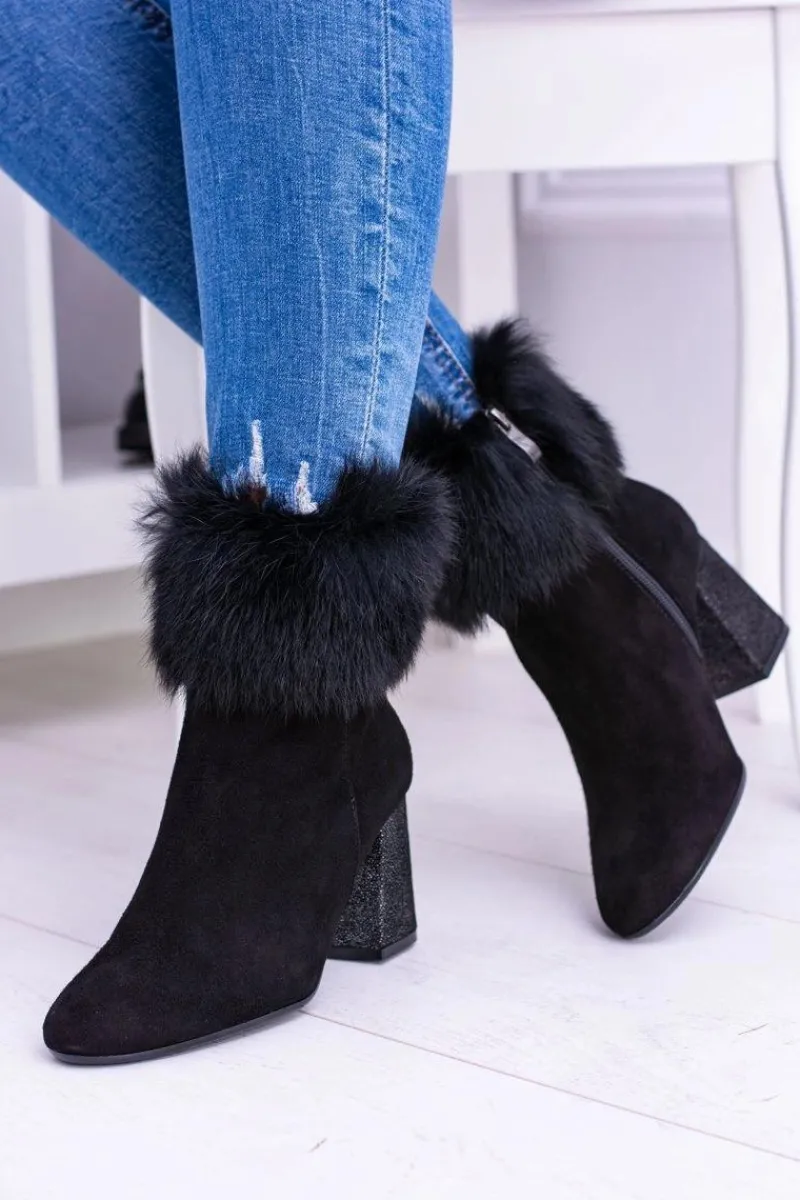 Botki Na Słupku|Botki Na Obcasie>Laura Messi Damskie Czarne Zamszowe Botki Z Futrem 1689