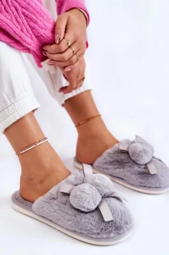 Clearance Damskie Futrzane Papcie Z Pomponami Szare Castello Damskie Kapcie Klasyczne