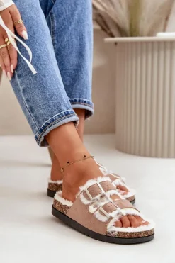 Kapcie Klasyczne><noscript><img width=