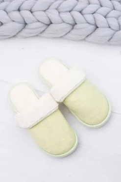 Kapcie Klasyczne><noscript><img width=