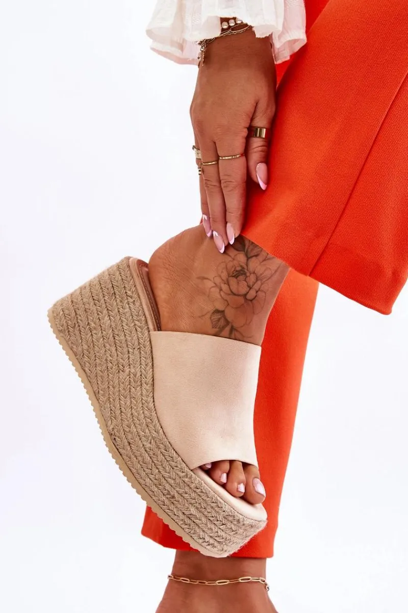 Klapki Na Koturnie|Klapki Na Platformie>Boto Damskie Klapki Na Koturnie I Platformie Beżowe Ysabel