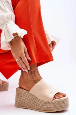 Klapki Na Koturnie|Klapki Na Platformie><noscript><img width=