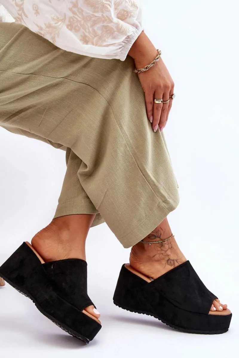 Klapki Na Koturnie|Klapki Na Platformie>Boto Damskie Klapki Na Masywnej Platformie Czarne Martina