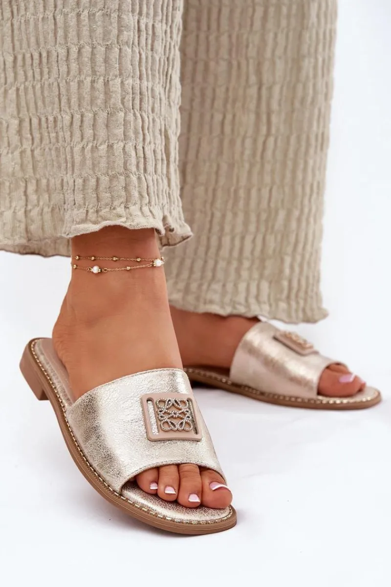 Best Damskie buty S.Barski Damskie Klapki Na Płaskim Obcasie Z Ozdobą S.Barski KV51-089 Złote