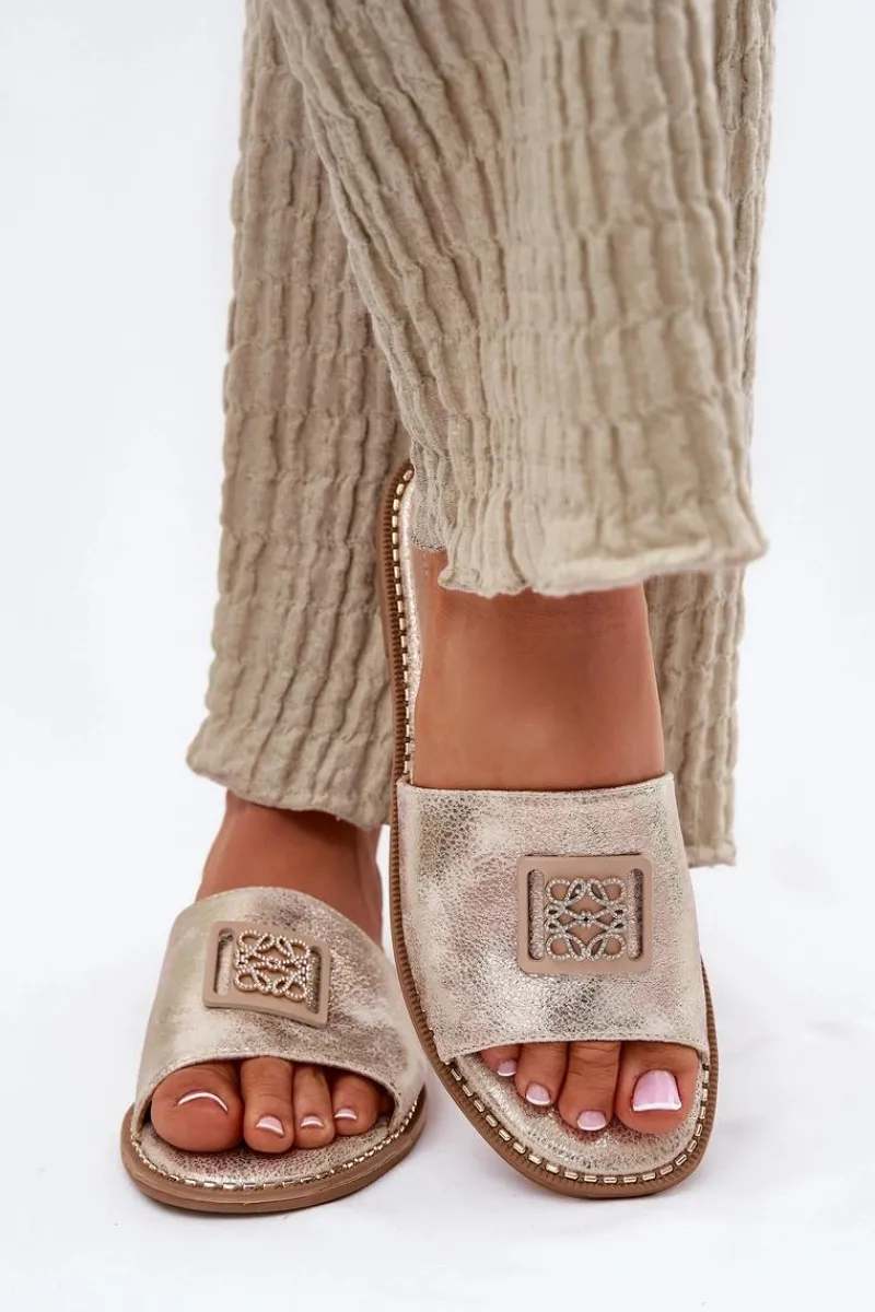 Best Damskie buty S.Barski Damskie Klapki Na Płaskim Obcasie Z Ozdobą S.Barski KV51-089 Złote