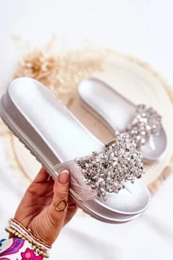 Sale Damskie Klapki Na Platformie Z Ozdobami Srebrne Almina Damskie Klapki Na Koturnie|Klapki Na Obcasie