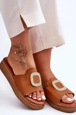 Online Damskie Klapki Na Platformie Z Ozdobą Brązowe Denicia Damskie Klapki Na Platformie|Klapki Damskie Klasyczne