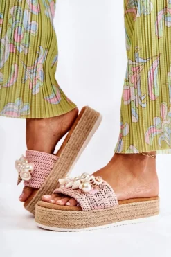 Outlet Boto Damskie Klapki Na Platformie Z Muszelkami Różowe Tolia