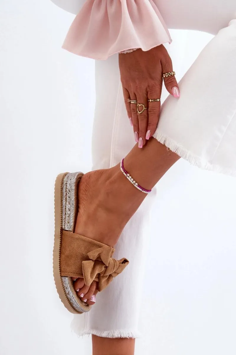 Klapki Na Platformie|Klapki Damskie Klasyczne>Boto Damskie Klapki Na Platformie Z Kokardą Camel Aflia Brązowy