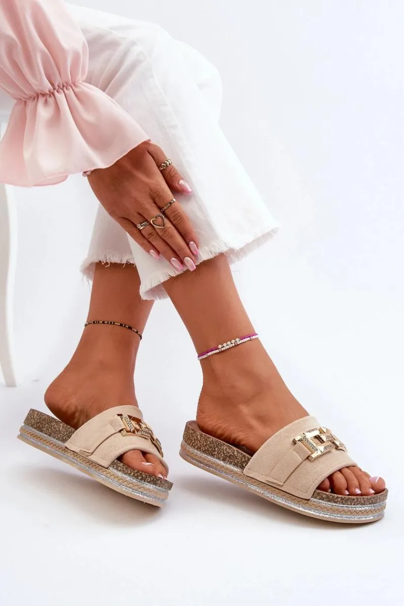 Damskie Klapki Na Platformie Z Ozdobą Beżowe Vapireta Damskie Klapki Na Platformie|Klapki Damskie Klasyczne