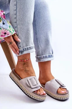 Sale Damskie Klapki Na Zdobionej Platformie Szare Joyce Damskie Klapki Na Platformie