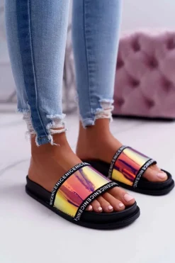 Klapki Damskie Klasyczne>Boto Damskie Klapki Różowe Opalizujące Nerdo