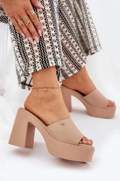 Klapki Na Obcasie|Klapki Damskie Klasyczne>Boto Damskie Klapki Z Eko Skóry Na Słupku I Platformie Khaki Tamirella Beżowy