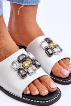 Damskie Klapki Z Kamieniami S.Barski KV-2775-31 Biało-Srebrne Damskie Klapki Damskie Klasyczne