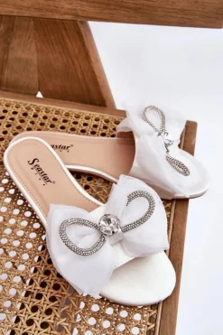 Klapki Damskie Klasyczne>Boto Damskie Klapki Z Kokardą I Cyrkoniami Białe Jolene