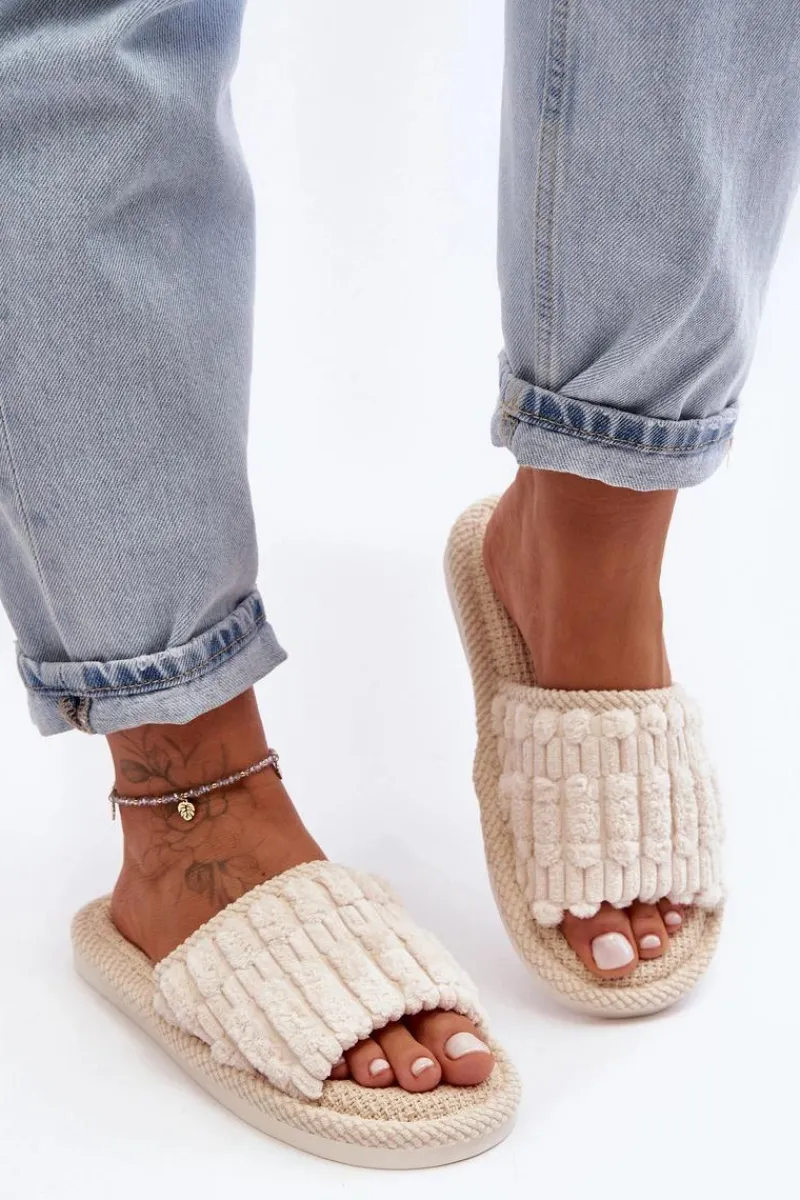 Kapcie Klasyczne>Boto Damskie Klasyczne Kapcie Beżowe Rirovi