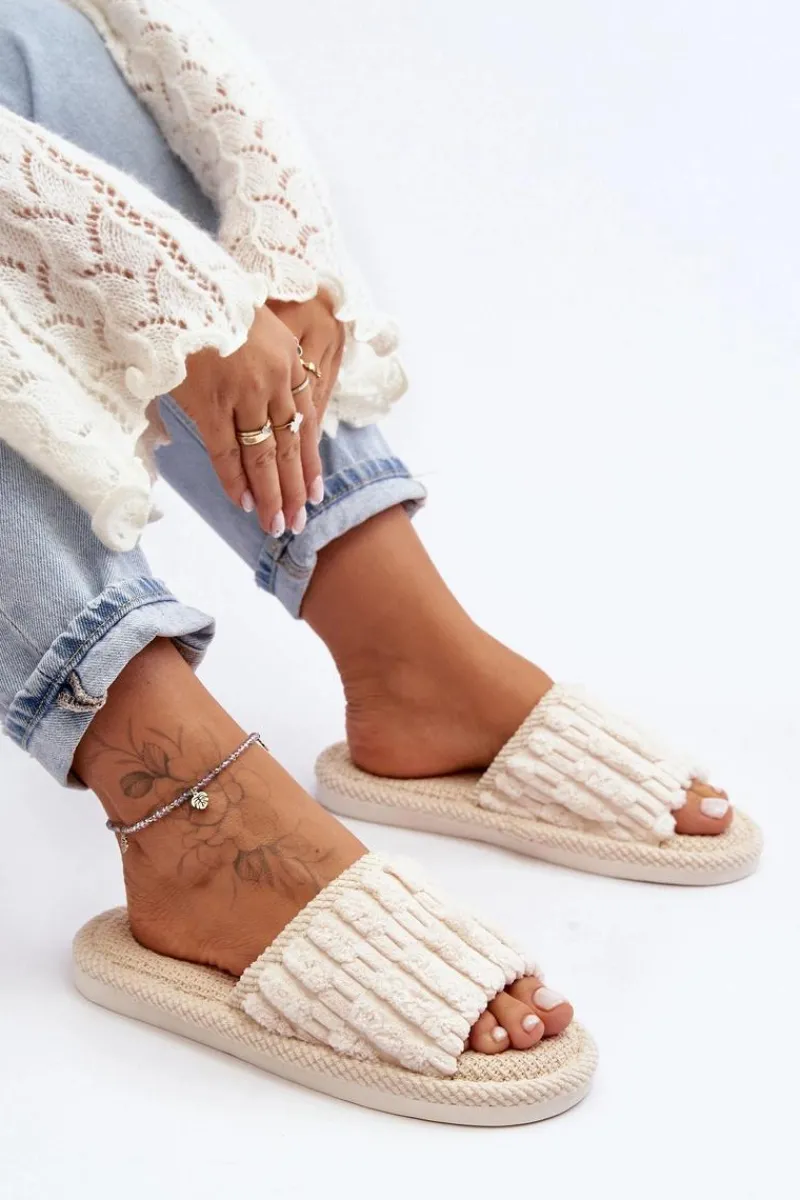 Kapcie Klasyczne>Boto Damskie Klasyczne Kapcie Beżowe Rirovi