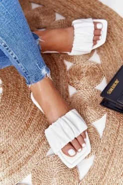 New Damskie Klasyczne Klapki Białe Looking Good Damskie Klapki Damskie Klasyczne