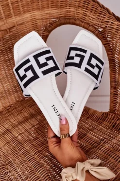 Klapki Damskie Klasyczne>Boto Damskie Klasyczne Klapki Białe Melinda