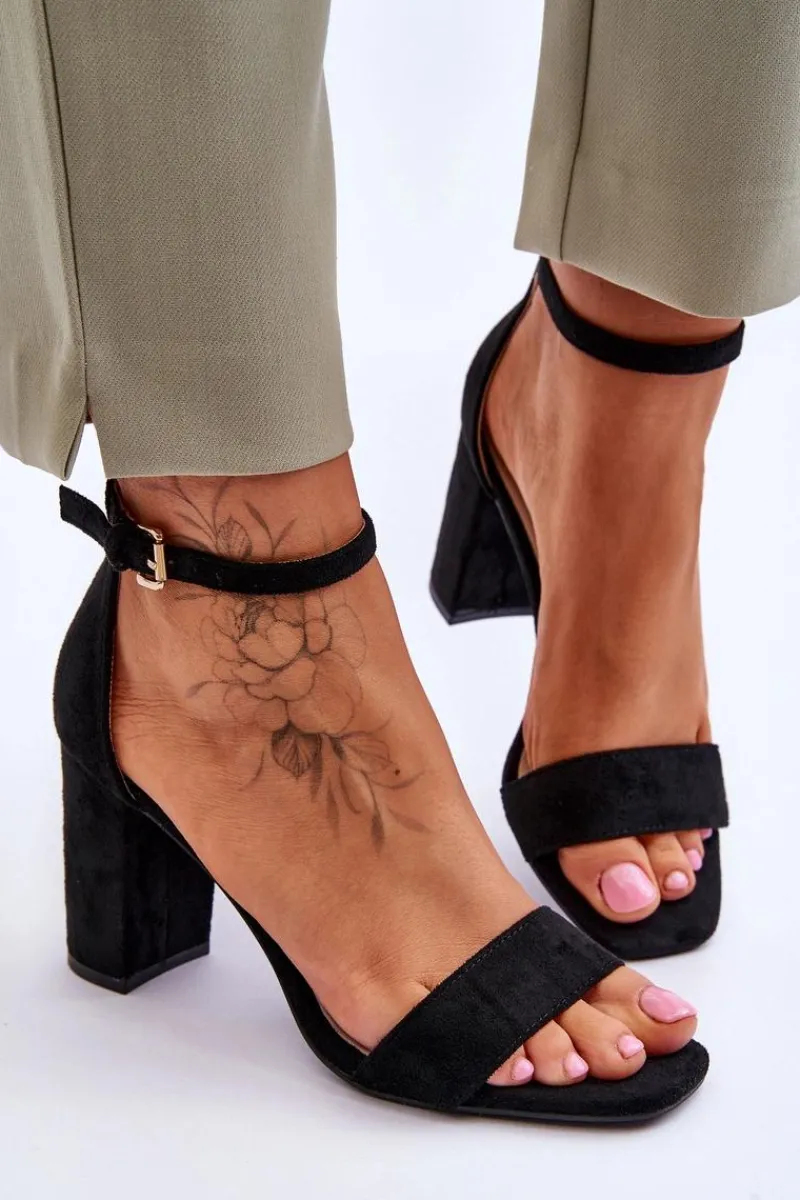 Sandały Na Obcasie>Evento Damskie Klasyczne Zamszowe Sandały Czarne Passo