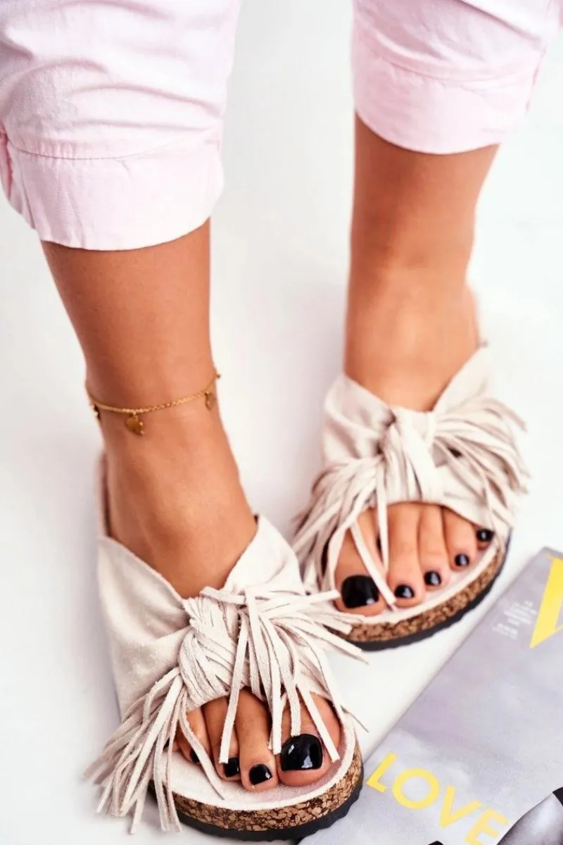 Boto Damskie Kremowe Klapki Na Korku Frędzle Marina