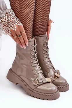 Online Damskie buty S.Barski Damskie Lakierowane Botki Workery Z Ozdobą Beżowe S.Barski MR870-67 Beżowy