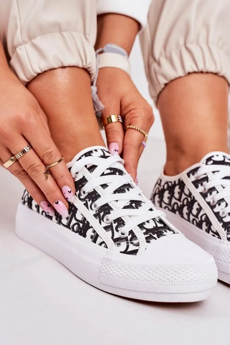 Trampki Damskie Niskie>Boto Damskie Logowane Trampki Biało-Czarne Daphne