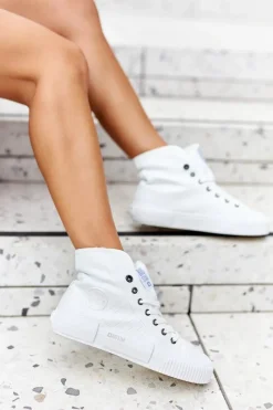 Trampki Ocieplane|Trampki Damskie Big Star></noscript>Big Star Shoes Damskie Ocieplane Trampki BIG STAR II274156 Białe