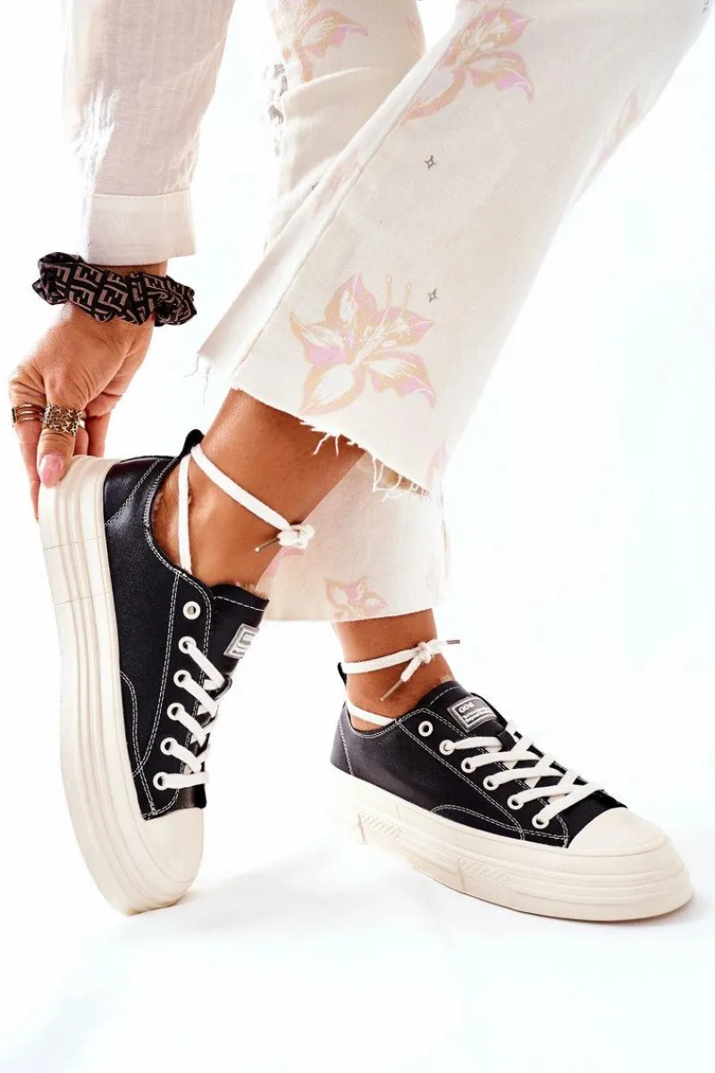 Clearance GOE Damskie Ocieplane Trampki II2N4035 Czarne