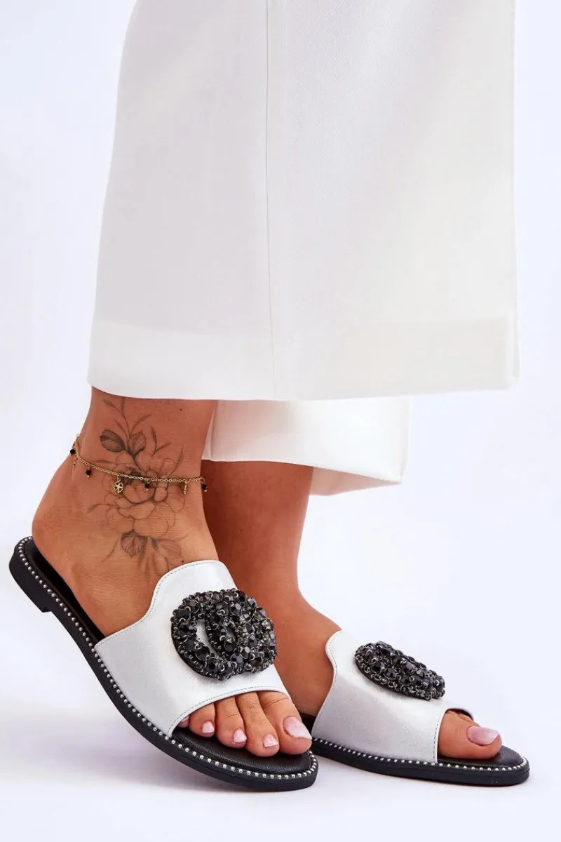 Damskie Płaskie Klapki Z Ozdobami S.Barski KV-520-3 Srebrne Damskie Klapki Damskie Klasyczne