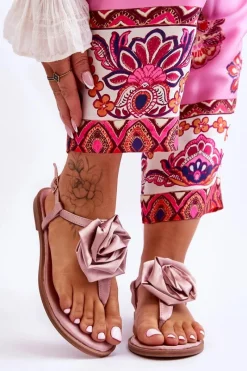 Discount Boto Damskie Sandały Japonki Z Materiałową Różą Nude Carisma Różowy