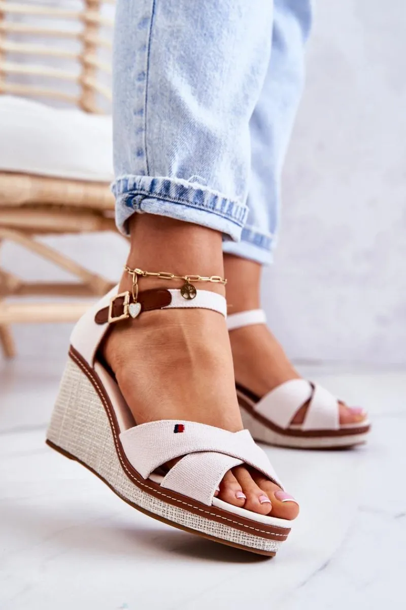 Outlet Boto Damskie Sandały Na Koturnie Beżowe Veenus